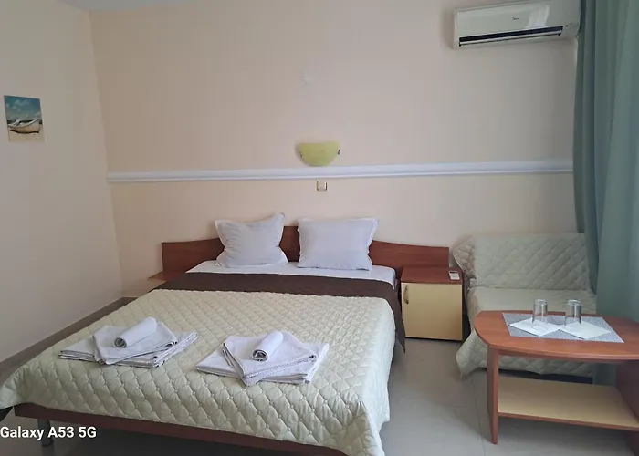 Paskal Πανσιόν 3*