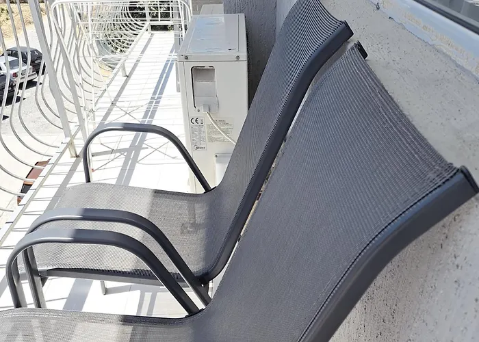 Paskal Сонячний Берег